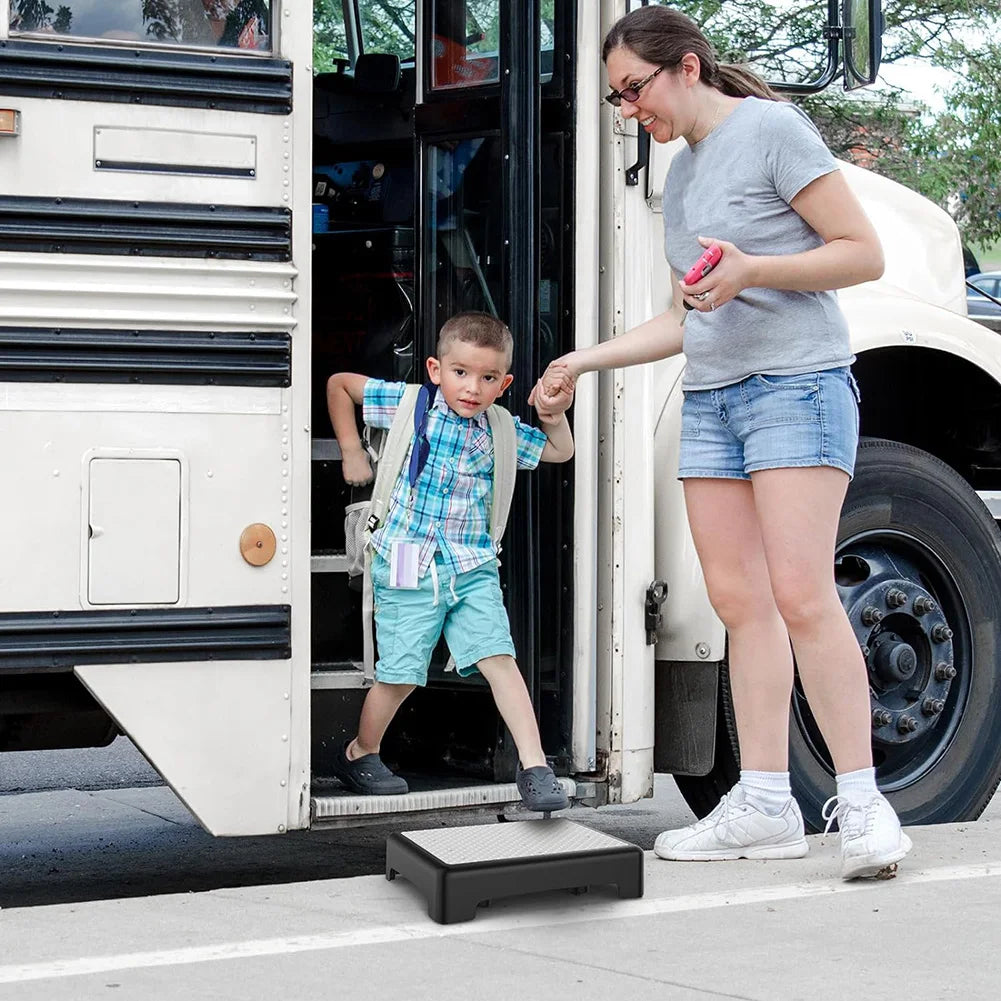 Non-Slip Mobility Step Stool — Portable, Indoor & Outdoor