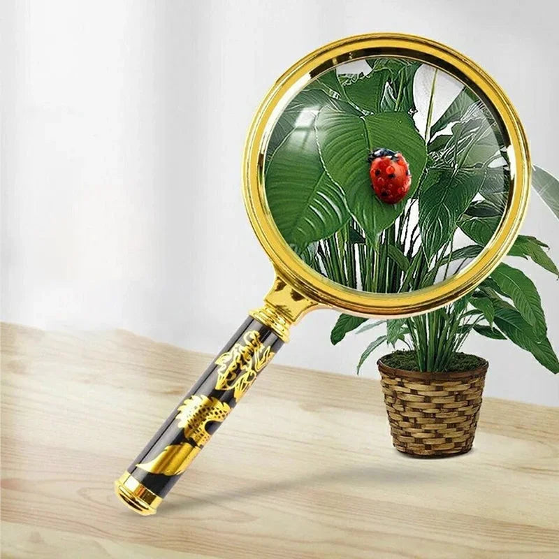 Handheld Magnifying Glass — 6X–8X Zoom for Reading & Detail Work