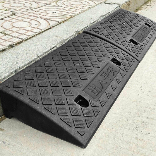 Universal Heavy-Duty Rubber Vehicle Slope Ramp for Cars and Bikes